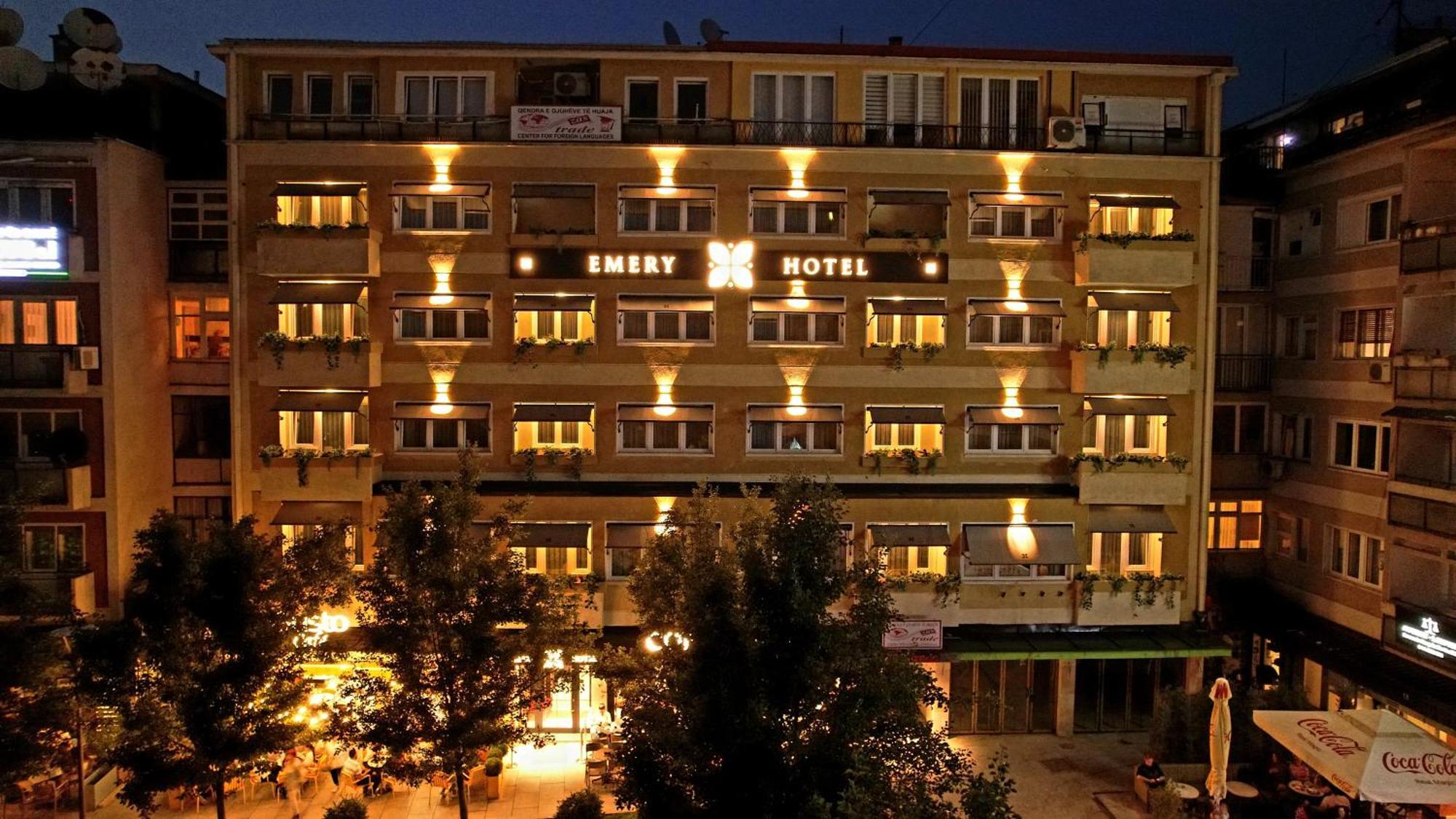 Emery Hotel Pristina Exterior photo